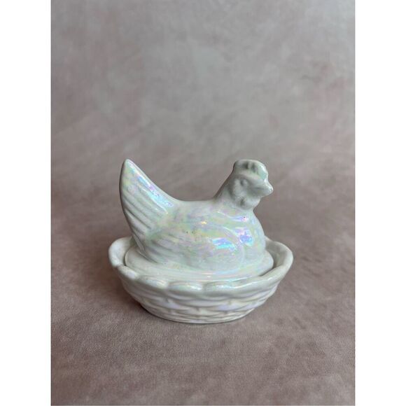Vintage Ceramic Iridescent Hen on Nest - Picture 1 of 8